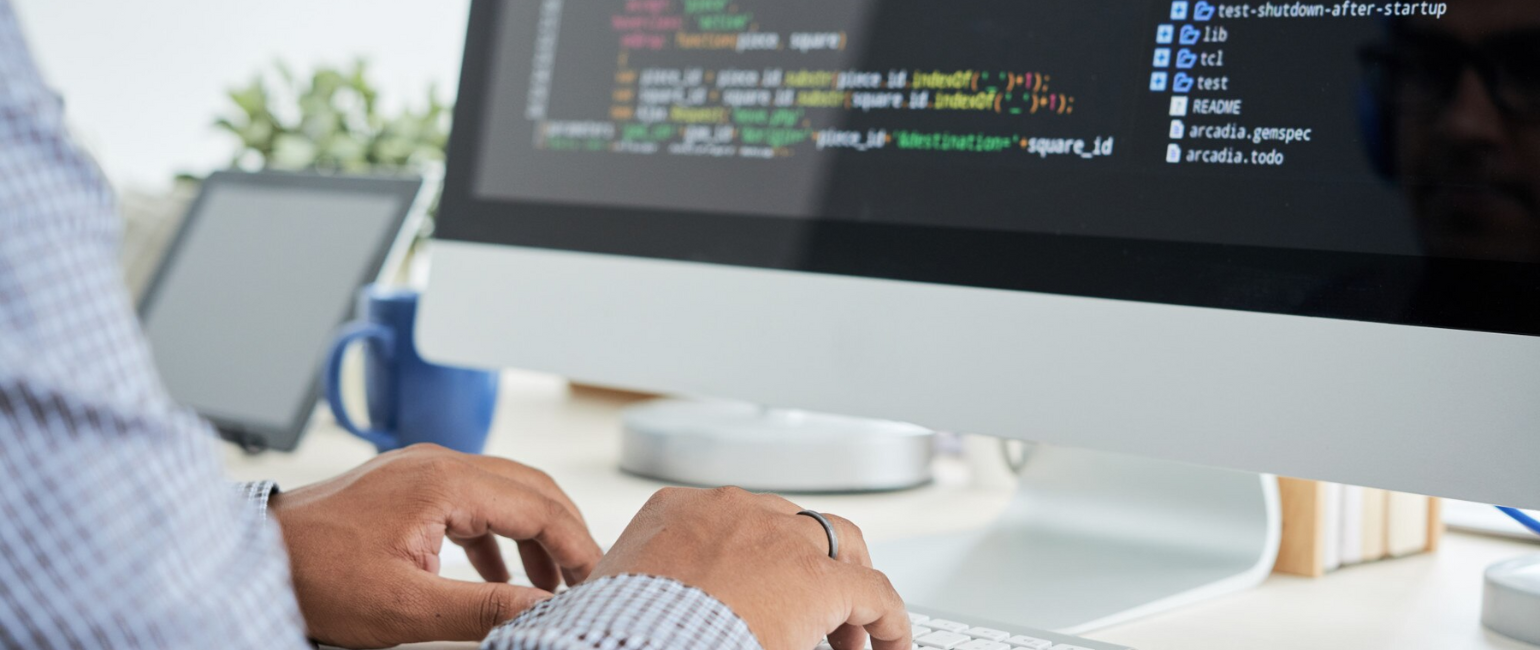 Top 5 Programming Languages in 2025 | Esokia